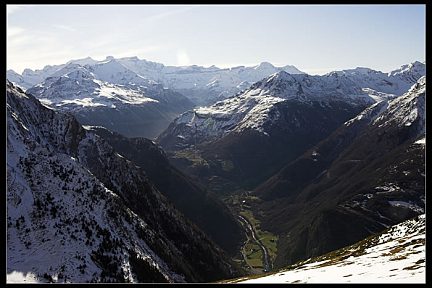 Cirsque de Gavarnie depuis la cabane de Bachebirou