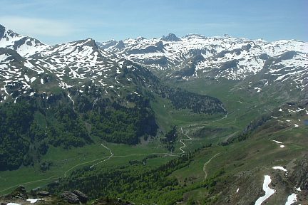Pic les Tours (2134 m) : vue sur la plaine de Bious
