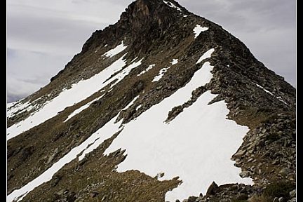 Pic d'Aygues Cluses depuis la Hourquette Nère