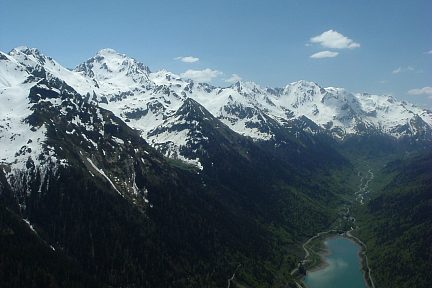 Pic de la Sagette (2031 m) : Lurien et lac de Fabrèges