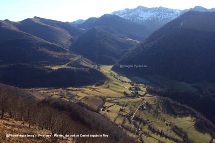 Sommet du Rey : vue sur le plateau du Port de Castet