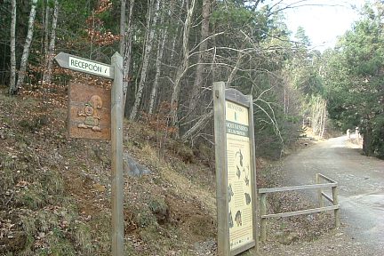 Départ du sentier vers l'ibon de Piedrafita
