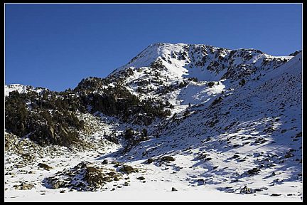 Pic d'Aygues Cluses depuis la cabane d'Aygues Cluses