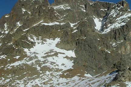 Petit Pic du Midi d'Ossau vu depuis le col de Peyreget