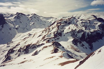 Sommet Sud du col des Arazures (2213 m) : Pène de la Glère et Pena Blanca