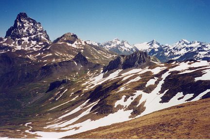 Pico de Mala Cara (2277 m) : Ossau, Peyreget, Lurien et Balaïtous