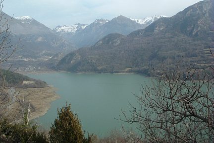 Embalse de Bubal depuis la route de Piedrafita de Jaca