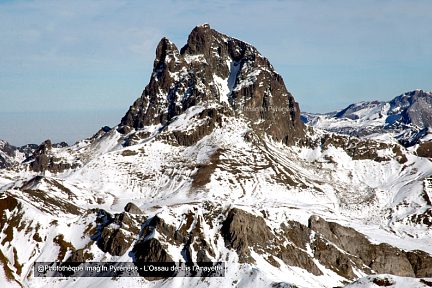 Le pic du Midi d'Ossau vu depuis le pic d'Anayette