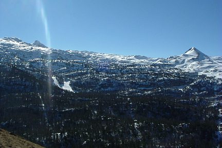Pic de Guillers (1597 m) : vue sur le pic d'Anie et le pic d'Arlas