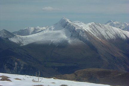 Pic du Moulle de Jaüt et pic du Midi de Bigorre depuis Sède de Pan