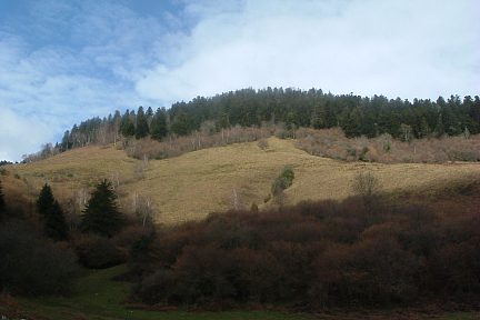 Vue sur la crête de Lazerque au retour de randonnée