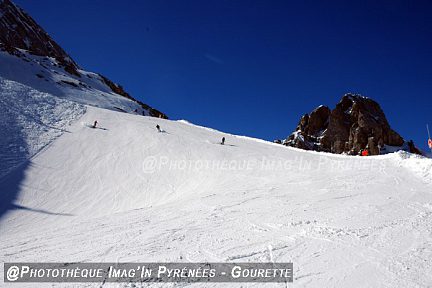 Pistes de Gourette sur fond d'Amoulat