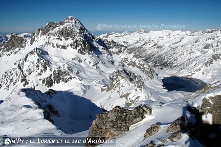 Lac d'Artouste dominé par le pic du Lurien