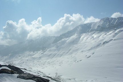 Signal de Sainte-Colome (2026 m) vu du pic de Males Ores