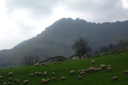 Pic Mail Arrouy et son versant Sud, vallée d'Aspe