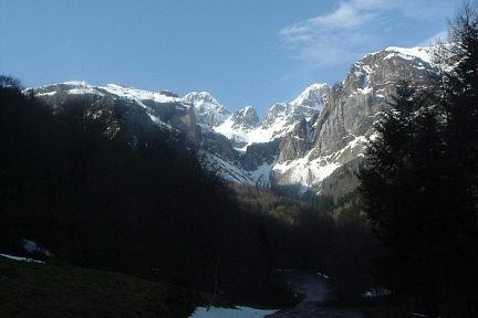 Massif d'Aspe vu depuis l'aire de Sansanet (1327 m)