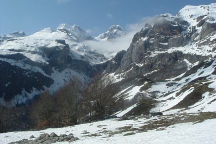 En montant vers Cuchet de Garay, vue sur le pic d'Aspe