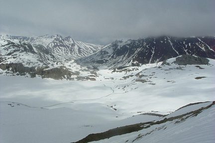 Balcon Ouest du Cuchet de Garay, lac d'Estaens et pic de Gabedaille