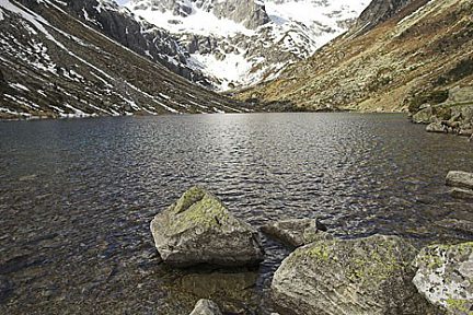 Au bord du lac d'Estom en 2007