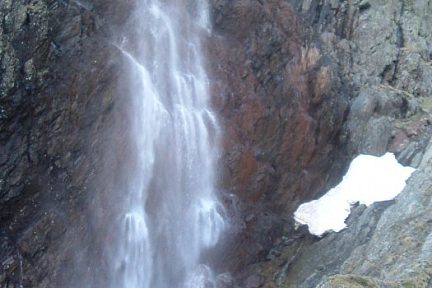 Pic de Bataillence : la cascade de Riou Nère, prisée en glace