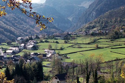 Lauriolle au-dessus de Bilhères