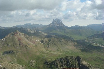 Le pic du Midi d'Ossau vu du pico Culivillas