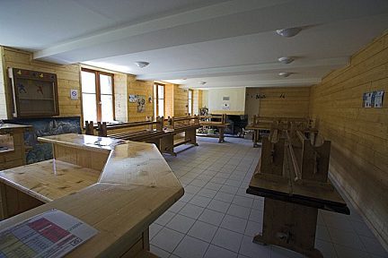Salle à manger du refuge de la Glère
