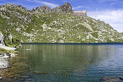 Lac de la Glère et son refuge