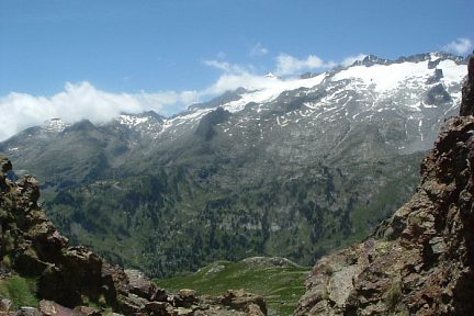 Vue sur le pico de Aneto depuis le Port de Vénasque