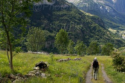 Plateau de Saugué fleuri, sortie familiale