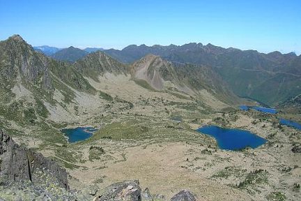 Vue depuis le Pic de Madamète vers le Pont de la Gaubie (Barèges)