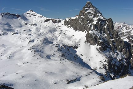 Depuis le sommet de Espelunziecha, le Vertice et le pico de Anayet