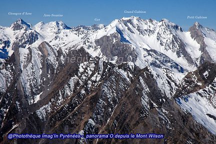 Panorama du massif du Gabizos depuis le pic Wilson (2400 m)