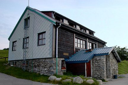 Chalet CAF des Trois Fours
