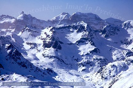 Depuis Peyrelue, panorama sur l'Escarra, la Peña Collarada et la Pala de Ip
