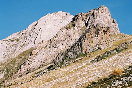Le pic du midi d'Arrens depuis les environs de la Cuyèbe