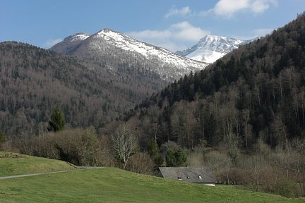 Pics de Males Ores et pic du Moulle de Jaüt depuis le Port de Castet