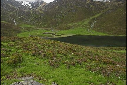 Lac d'Isaby, avant l'arrivée de la pluie et de la grêle