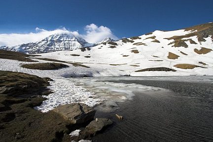 Taillon depuis le lac des Especières