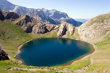 Lac de la Bernatoire, depuis le sentier du pic du même nom