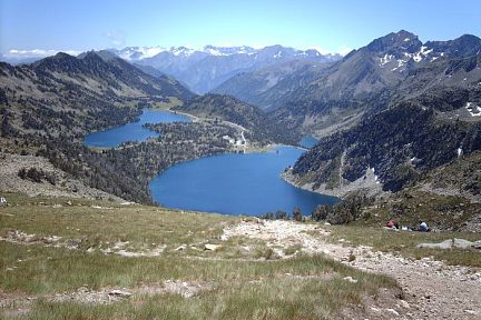 Lacs d'Aumar, d'Aubert et les Laquettes depuis la Hourquette d'Aubert