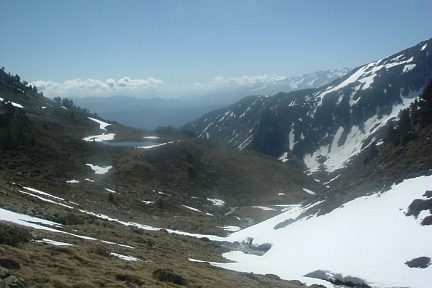 Pic Prada, vue sur le petit lac de Portarras