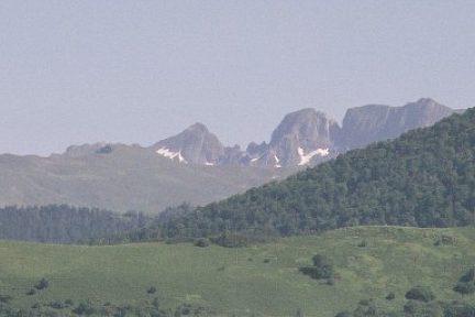 La Péne deth Pouri depuis le G.R. 101, à Lourdes