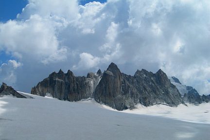 Aiguilles Doréées depuis le refuge du Trient