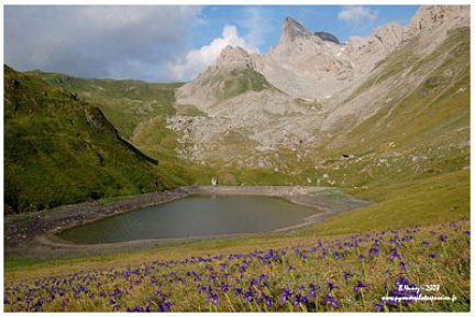 Lac de Lhurs fin juillet