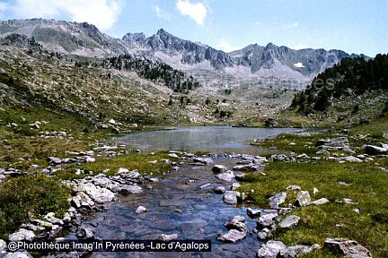 Le lac d'Agalops, ancien cliché argentique