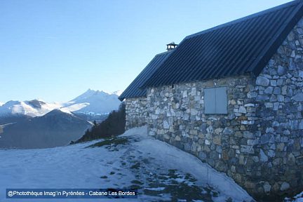 Cabane des Bordes, panorama sur le Moulé de Jaout