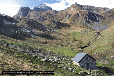 Cabane de Saoubiste au pied de l'Ossau