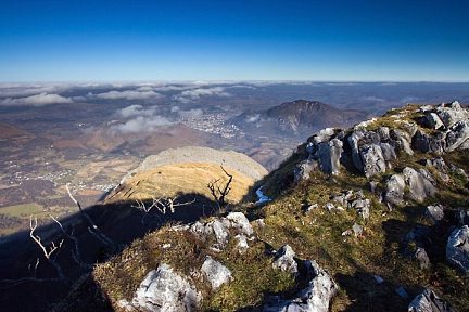 Lourdes depuis le Pibeste