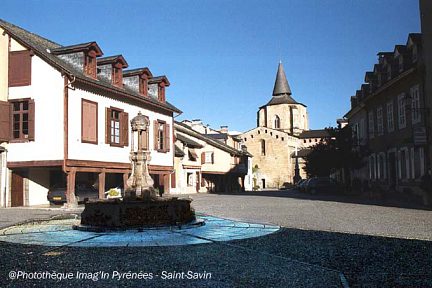 Saint-Savin, village des Hautes-Pyrénées